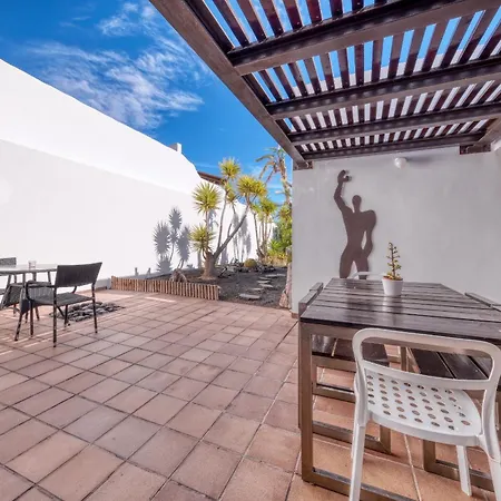 Villa El Erizo - Pool By Lanzarote *